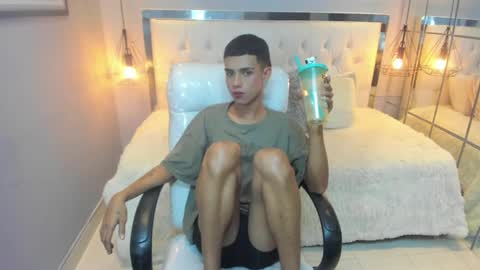 Snapshot of noah295155 chatting on 03.01.26 Alex online show from 03.01.26