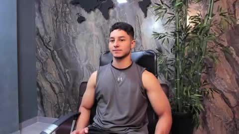 Noah online show from 05.05.26