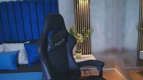 Snapshot of noah_clarkk chatting on 06.25.26 Noah online show from 06.25.26