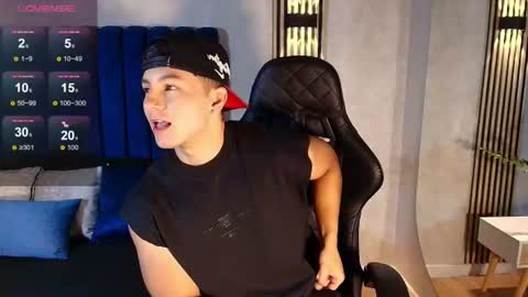 Snapshot of noah_clarkk chatting on 08.01.26 Noah online show from 08.01.26