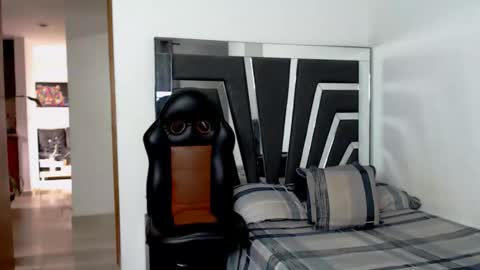 Noah Harris01 online show from 11.02.25