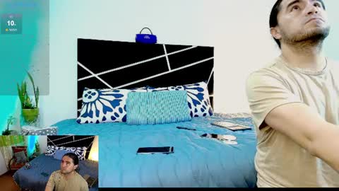 Snapshot of noah_n_luxxy chatting on 06.19.26 Noah and Luxy online show from 06.19.26