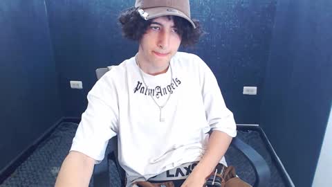 Snapshot of noah_sokolov chatting on 11.06.25 noah_sokolov online show from 11.06.25