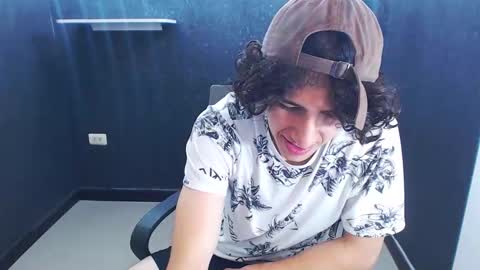 Snapshot of noah_sokolov chatting on 12.16.25 noah_sokolov online show from 12.16.25