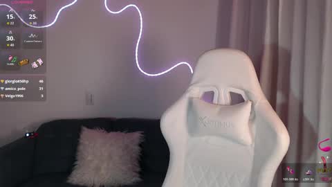 noah_white3 online show from 05.26.26