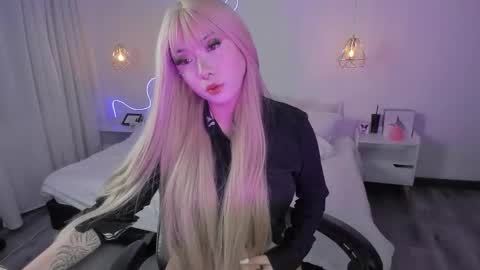 Snapshot of noahcryptic chatting on 02.03.26 Noah online show from 02.03.26