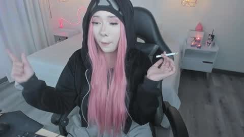 Noah  online show from 04.10.26