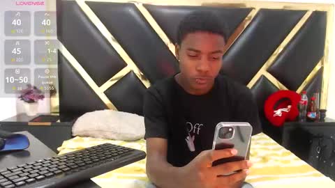 Snapshot of noahjhonson69 chatting on 01.05.26 noah online show from 01.05.26