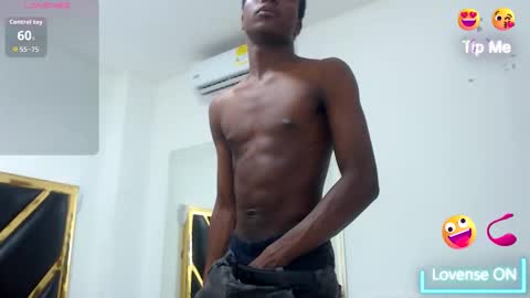 Snapshot of noahjhonson69 chatting on 01.14.26 noah online show from 01.14.26