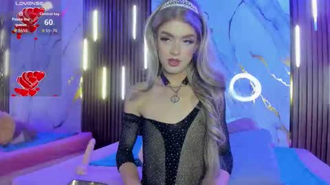 Snapshot of noahvidal chatting on 02.13.26 Noah online show from 02.13.26