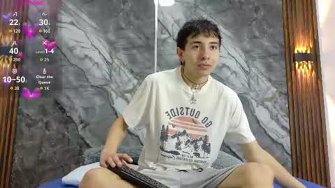 Snapshot of noahwalker__ chatting on 06.29.26 online show from 06.29.26