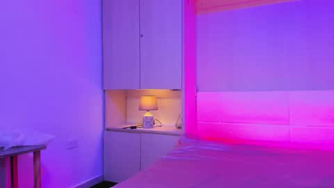 noalane online show from 10.11.25