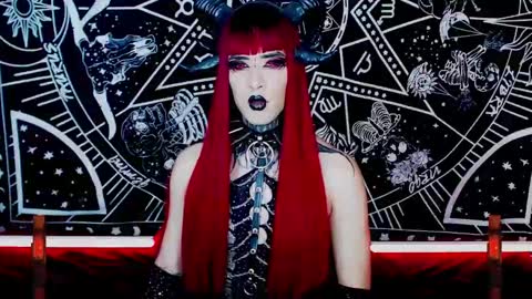 caroline online show from 12.28.24