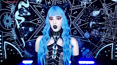 caroline online show from 10.08.25