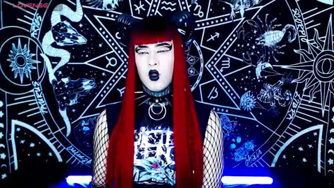 caroline online show from 10.11.25