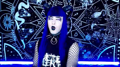 caroline online show from 11.26.25