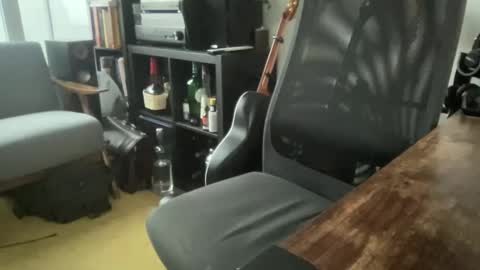 Snapshot of noblered chatting on 03.03.25 noblered online show from 03.03.25