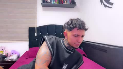 Snapshot of nocturnallovers_ss chatting on 02.22.26 Jean Y Isa online show from 02.22.26