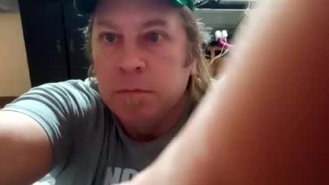 Snapshot of nodak808 chatting on 12.12.24 Jonny Coxman online show from 12.12.24