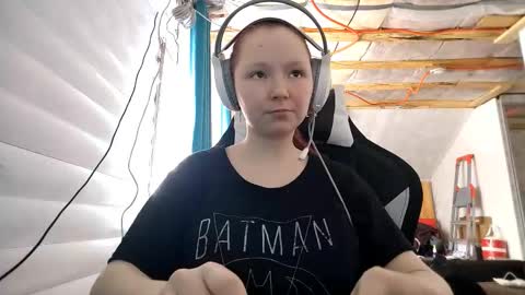 Snapshot of noemileclerc chatting on 02.14.26 Lisa online show from 02.14.26