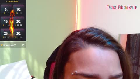 Snapshot of noha_thomson chatting on 12.11.24 Noha Thomson online show from 12.11.24