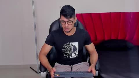 Im Nolan  online show from 11.05.25