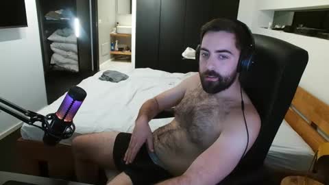 Snapshot of nomadicff chatting on 12.04.24 nomadicFF online show from 12.04.24