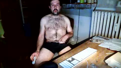 Snapshot of non23 chatting on 11.11.25 non23 online show from 11.11.25