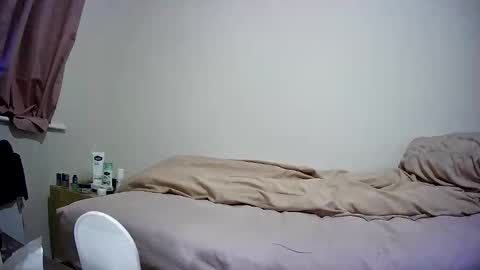 Snapshot of nonbinarynicky chatting on 05.28.26 NonBinaryNicky online show from 05.28.26