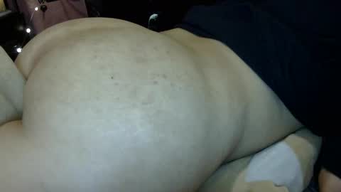 Snapshot of nonosi1 chatting on 12.18.24 NoNoSi online show from 12.18.24