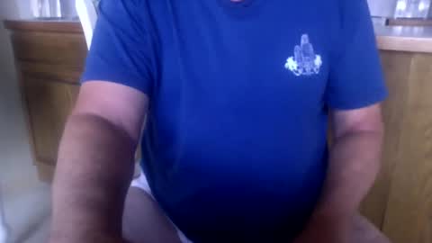 Snapshot of noonand chatting on 09.18.25 Danny online show from 09.18.25
