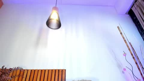 Nora Da Silva online show from 04.28.26