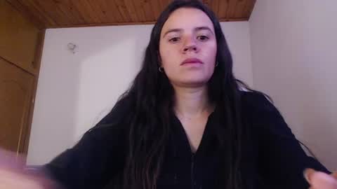 Snapshot of noreen_ chatting on 06.29.26 noreen_ online show from 06.29.26