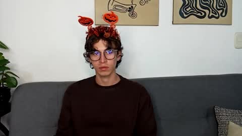 Norehg online show from 10.17.25