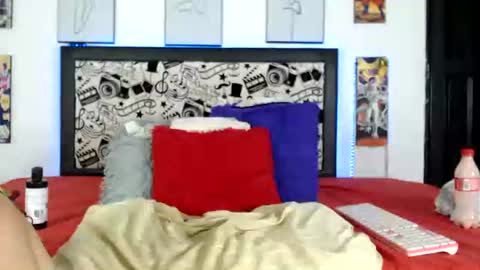 Snapshot of normaa22 chatting on 03.08.26 Norma online show from 03.08.26