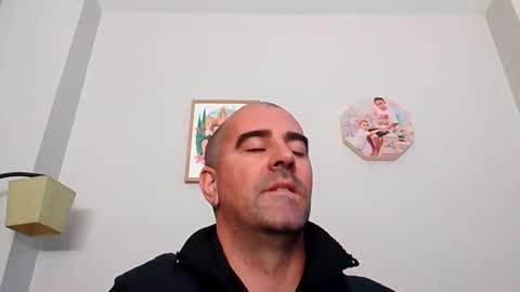 NORMALITO online show from 11.25.25