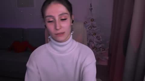 Hazel online show from 01.15.25