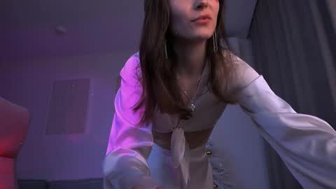 Hazel online show from 02.14.25