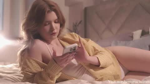 Snapshot of northern_gracia chatting on 09.28.25 Gracia 150 online show from 09.28.25