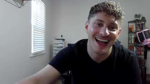 Snapshot of northofsouth_xxx chatting on 06.24.26 northofsouth_xxx online show from 06.24.26