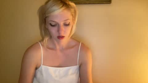 Snapshot of noscandal chatting on 09.14.25 noscandal online show from 09.14.25