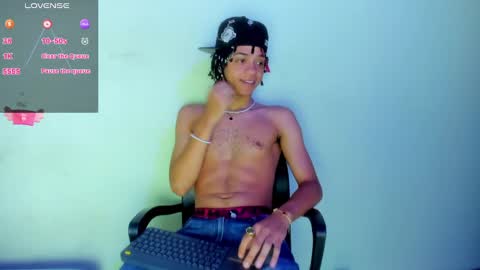 Snapshot of not_hoffman chatting on 01.09.25 HOFFMAN online show from 01.09.25