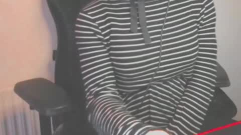 Snapshot of notyourfemboi chatting on 03.01.25 Lucy online show from 03.01.25