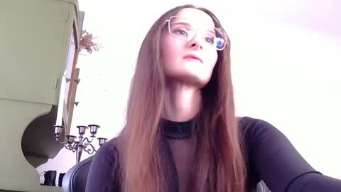 nova_mystic online show from 09.17.25