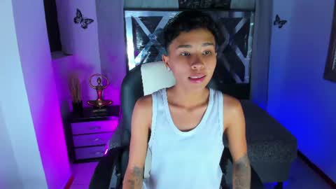 Snapshot of nova_sex1 chatting on 06.11.26 nova online show from 06.11.26