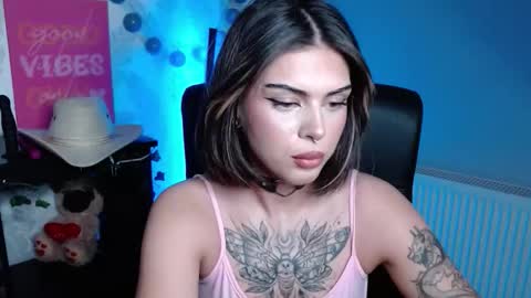 Snapshot of nova_sin chatting on 03.05.26 Nova online show from 03.05.26