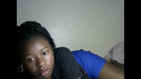 Snapshot of novaah chatting on 11.06.25 novaah online show from 11.06.25