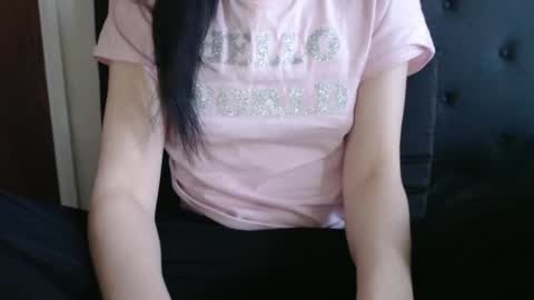 Snapshot of novafrey chatting on 01.13.26 Olivia online show from 01.13.26