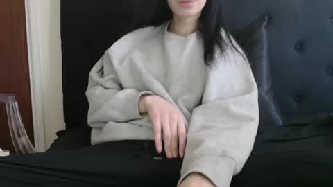 Snapshot of novafrey chatting on 01.15.26 Olivia online show from 01.15.26