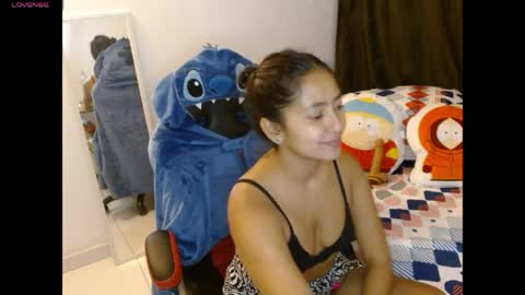 Snapshot of novaperotti chatting on 03.28.26 novaperotti online show from 03.28.26